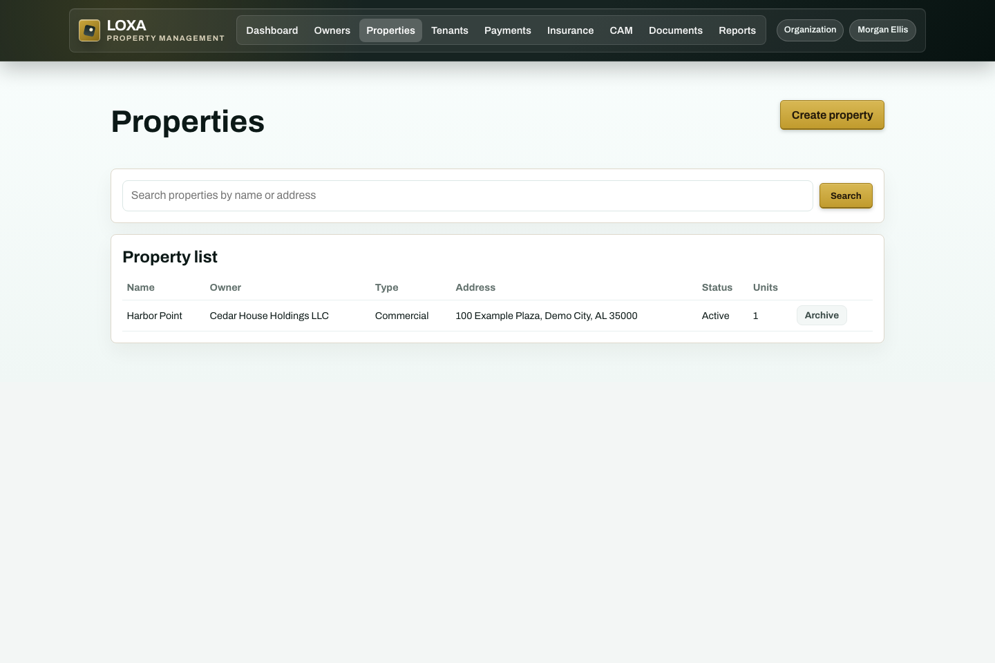 LOXA Properties and units screen with fictional demonstration data